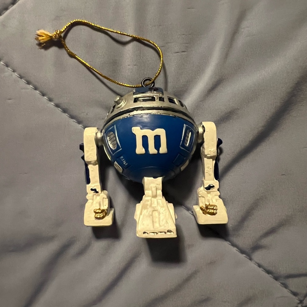 M&M's Blue R2D2 Star Wars Ornament